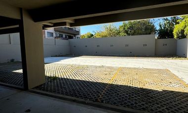 DEPARTAMENTO 2 AMBIENTES CON COCHERA A ESTRENAR