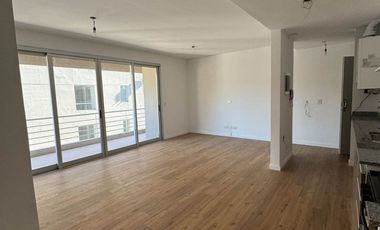 DEPARTAMENTO 2 AMBIENTES CON COCHERA A ESTRENAR