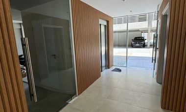 DEPARTAMENTO 2 AMBIENTES CON COCHERA A ESTRENAR