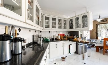 Casa en Venta en Colegio Wenlock, San Carlos de Apoquindo