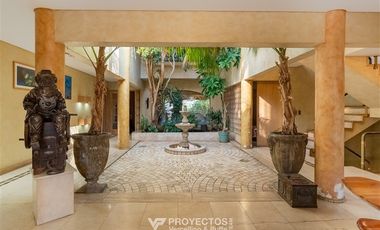 Casa en Venta en Colegio Wenlock, San Carlos de Apoquindo