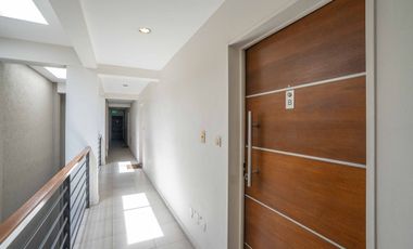 Venta depto 3 amb en Lomas con  cochera y pileta