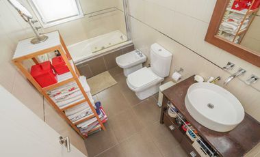 Venta depto 3 amb en Lomas con  cochera y pileta