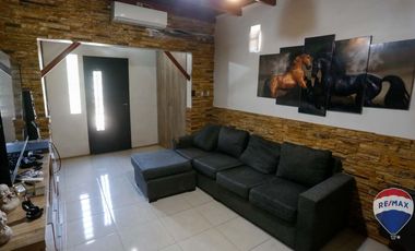 CASA DE 4 AMBIENTES EN VENTA EN LONGCHAMPS