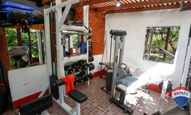 CASA DE 4 AMBIENTES EN VENTA EN LONGCHAMPS