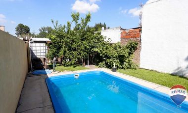 CASA DE 4 AMBIENTES EN VENTA EN LONGCHAMPS