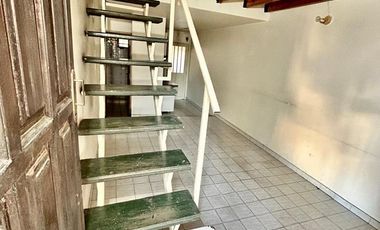 Duplex 2 Ambientes con Patio, a Remodelar