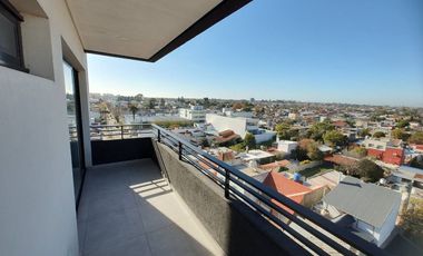 Departamento Tres Ambientes Estrenar Pileta Patio