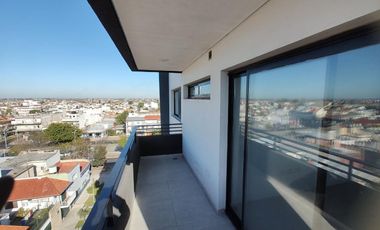 Departamento Tres Ambientes Estrenar Pileta Patio