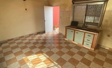 ALQUILER DEPARTAMENTO TIPO CASA