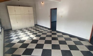 ALQUILER DEPARTAMENTO TIPO CASA