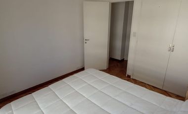 Alquiler Depto 3 Amb Retiro Amoblado C/Balcon