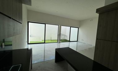 Casa tipo residencial en venta, Villamagna, San Luis Potosí