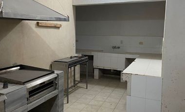 EN VENTA SALON DE EVENTOS CON ALBERCA EN AGUASCALIENTES