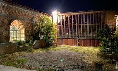 EN VENTA SALON DE EVENTOS CON ALBERCA EN AGUASCALIENTES