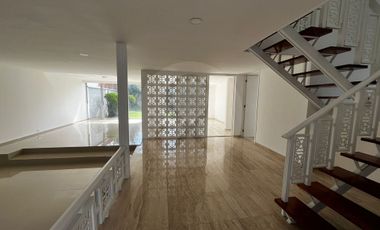 Casa en renta en Lomas de Tecamachalco