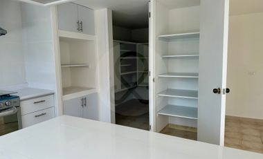 Casa en renta en Lomas de Tecamachalco