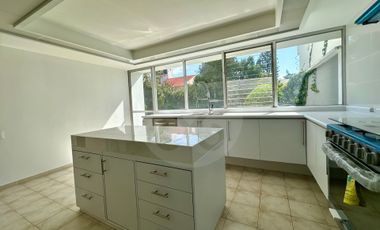 Casa en renta en Lomas de Tecamachalco