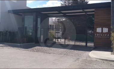 Casa en condominio en venta en La Loma