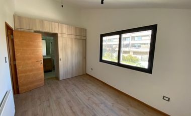 VENTA CASA 4HAB 5BA VITACURA