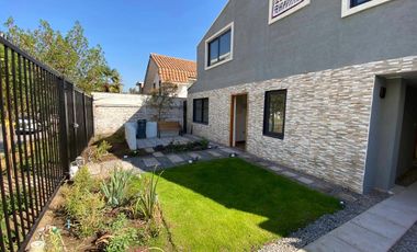 VENTA CASA 4HAB 5BA VITACURA