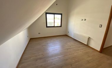 VENTA CASA 4HAB 5BA VITACURA