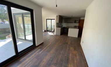 VENTA CASA 4HAB 5BA VITACURA