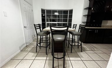 Casa de 4 recamaras y Celdas Solares. Sector Consulado