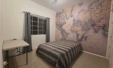 Casa de 4 recamaras y Celdas Solares. Sector Consulado