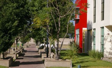 CASA EN RENTA EN EL FRACCIONAMIENTO DEL PILAR