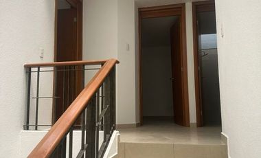 CASA EN RENTA EN EL FRACCIONAMIENTO DEL PILAR