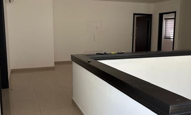 CASA EN RENTA EN COLINAS DE SAN MIGUEL