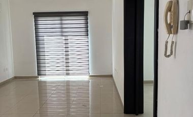 CASA EN RENTA EN COLINAS DE SAN MIGUEL