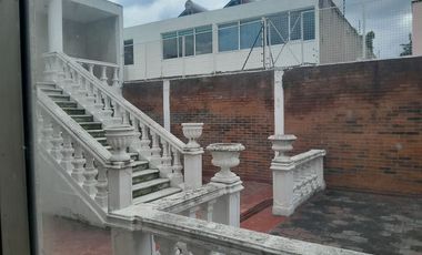 Casa ubicada en una zona céntrica de Toluca, cerca de Venustiano Carranza, en Av. Felipe Villanueva 622, Col. Morelo casa en venta con opción a compra