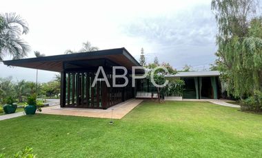 2 Bedrooms 2 Bathrooms in Bangsaray