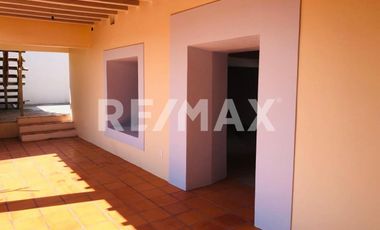 Renta de Casa comercial en la Zona Mas exclusiva y comercial de Oaxaca - (3)