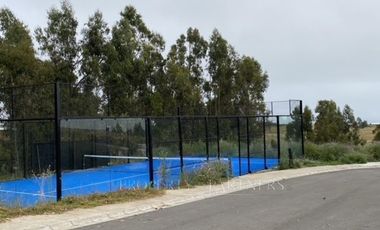 Matanzas, Moderna Casa con Vista en Condominio