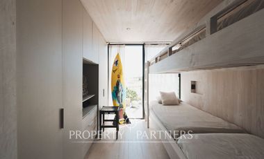 Matanzas, Moderna Casa con Vista en Condominio