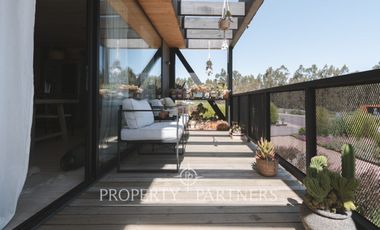 Matanzas, Moderna Casa con Vista en Condominio