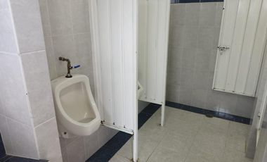 ¡Oportunidad única! QUINTA en venta con amplio salón y jardín para eventos sociales