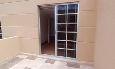 Casa en Venta San Antonio Mitad de Mundo 3D + 3P + BALCON TERRAZA BBQ 284M2