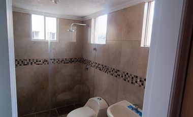 Casa en Venta San Antonio Mitad de Mundo 3D + 3P + BALCON TERRAZA BBQ 284M2