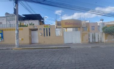 CASA EN VENTA 90m2 SAN ANTONIO