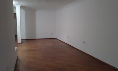 CASA EN VENTA SECTOR MERCADO DE CARAPUNGO 159M2