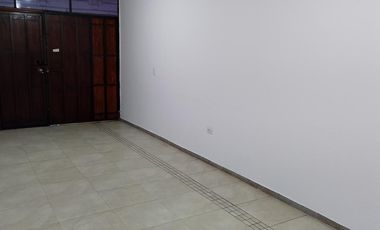 CASA EN VENTA SECTOR MERCADO DE CARAPUNGO 159M2