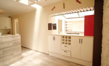 SANTA LUCÍA NORTE DE QUITO CASA EN VENTA 4 HABITACIONES  1 PARQUEADERO