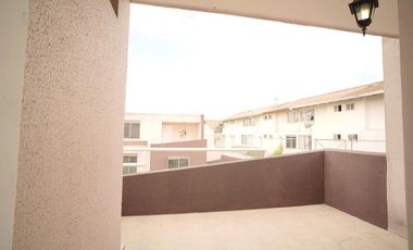 SANTA LUCÍA NORTE DE QUITO CASA EN VENTA 4 HABITACIONES  1 PARQUEADERO