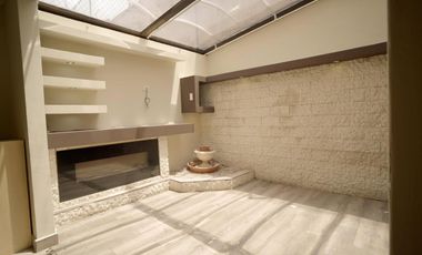 SANTA LUCÍA NORTE DE QUITO CASA EN VENTA 4 HABITACIONES  1 PARQUEADERO