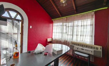 Casa en Venta Quito centro norte 235m2 5 habitaciones 2 parqueaderos