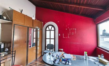 Casa en Venta Quito centro norte 235m2 5 habitaciones 2 parqueaderos